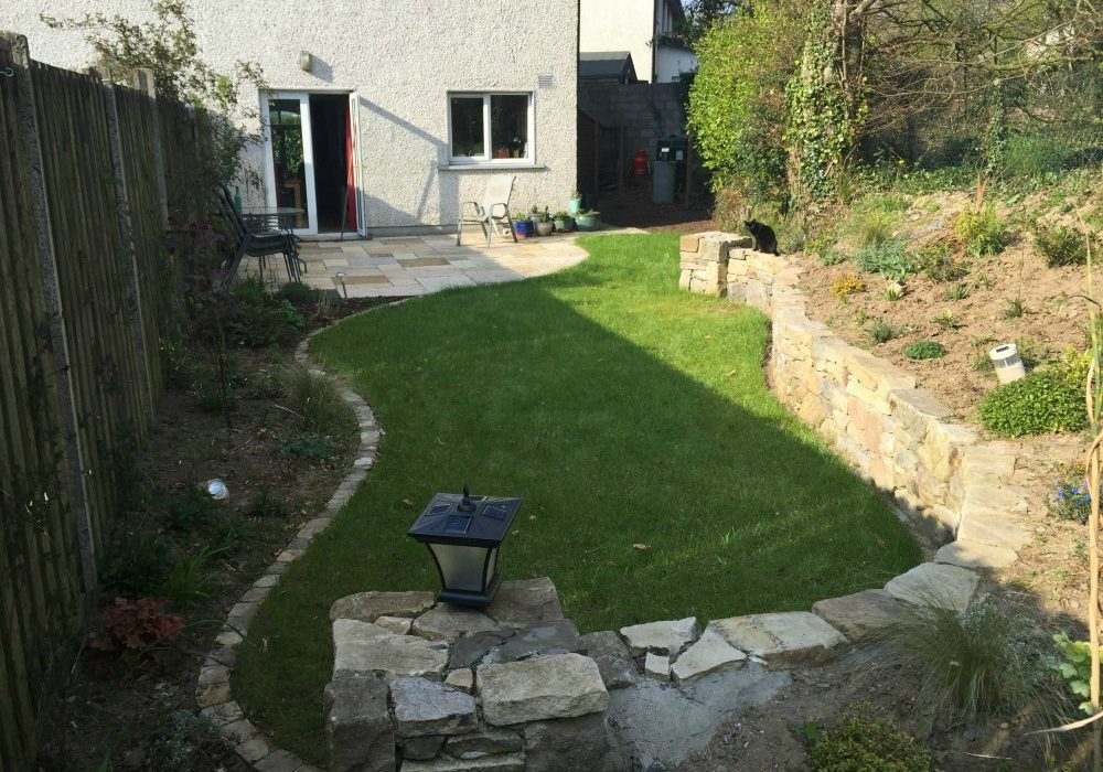 Small Garden Design - Buckley Landscaping